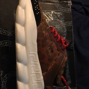 Versace chain reaction size 40